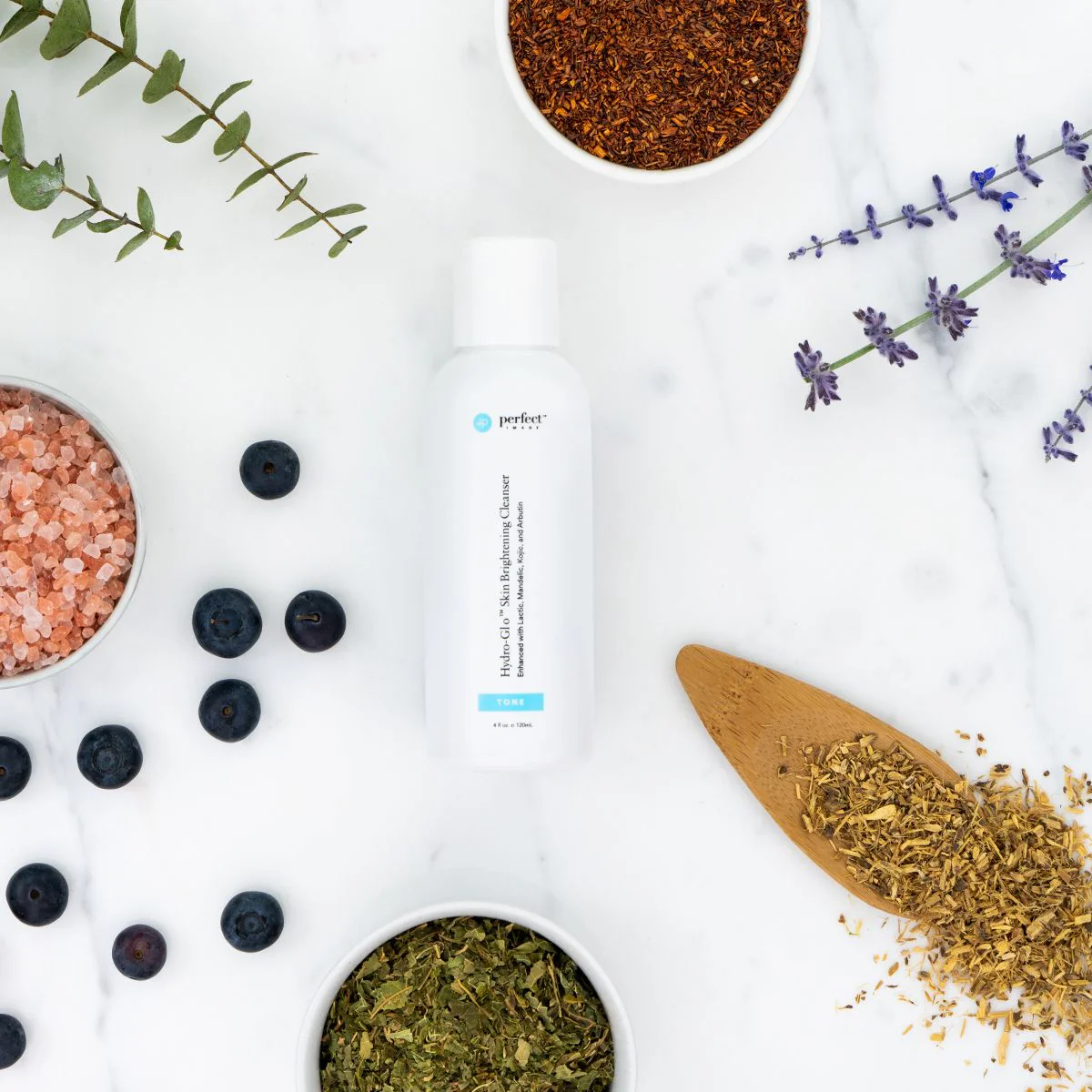 Hydro-Glo Skin Brightening Cleanser - Image 3